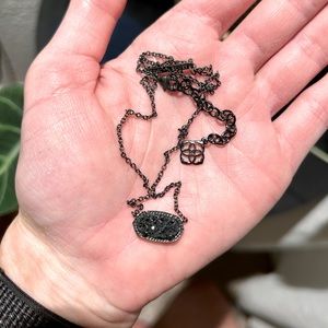 Kendra Scott Elisa Pendant Necklace in Black Drusy